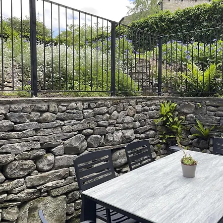 Beckside Kettlewell